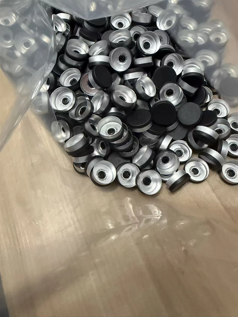 Sterile 20mm Flip Off Caps for Pharmaceutical Vials